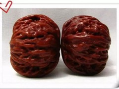 “盤玩核桃不只能在人前顯擺，還有這8種好處”